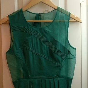 Sheer cutout green mid dress